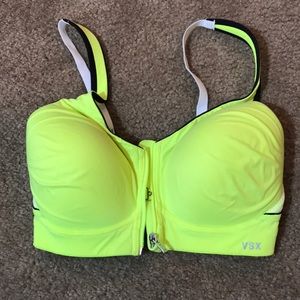 Victoria Secret Zip Up Sports Bra 32DD